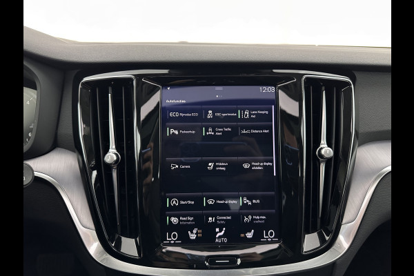 Volvo V60 2.0 D3 Momentum Aut. *PANO | LEATHER | FULL-LED | KEYLESS | BLINDSPOT | CAMERA | DAB | DIGI-COCKPIT | NAVI-FULLMAP | ECC | HEATED-SPORTSEATS | PDC | ADAPTIVE-CRUISE | LANE-ASSIST | HEAD-UP | 17"ALU*