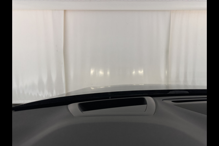 Volvo V60 2.0 D3 Momentum Aut. *PANO | LEATHER | FULL-LED | KEYLESS | BLINDSPOT | CAMERA | DAB | DIGI-COCKPIT | NAVI-FULLMAP | ECC | HEATED-SPORTSEATS | PDC | ADAPTIVE-CRUISE | LANE-ASSIST | HEAD-UP | 17"ALU*