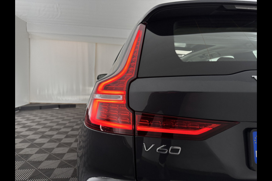 Volvo V60 2.0 D3 Momentum Aut. *PANO | LEATHER | FULL-LED | KEYLESS | BLINDSPOT | CAMERA | DAB | DIGI-COCKPIT | NAVI-FULLMAP | ECC | HEATED-SPORTSEATS | PDC | ADAPTIVE-CRUISE | LANE-ASSIST | HEAD-UP | 17"ALU*
