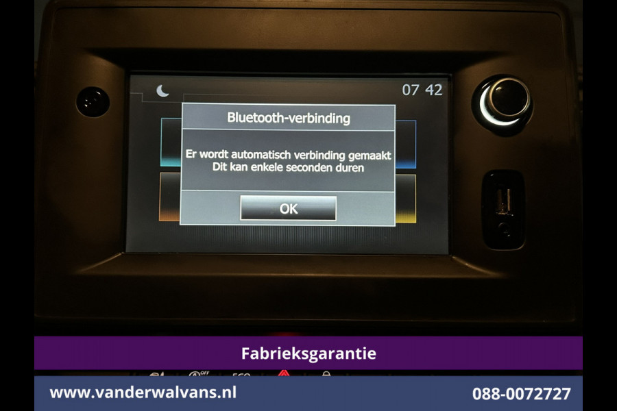 Renault Master 2.3 dCi 146pk Bakwagen 222cm Hoog Laadklep Fabrieksgarantie Euro6 Airco | Camera | Navigatie | LED Cruisecontrol, Bijrijdersbank