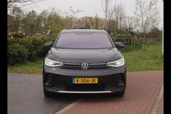 Volkswagen ID.4 First Max 77 kWh | Panoramadak | Heads-Up Display | 360 Camera | Trekhaak | Sfeerverlichting |