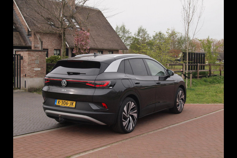 Volkswagen ID.4 First Max 77 kWh | Panoramadak | Heads-Up Display | 360 Camera | Trekhaak | Sfeerverlichting |