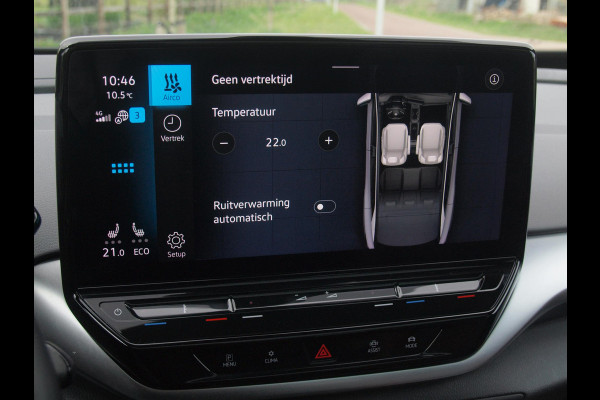 Volkswagen ID.4 First Max 77 kWh | Panoramadak | Heads-Up Display | 360 Camera | Trekhaak | Sfeerverlichting |