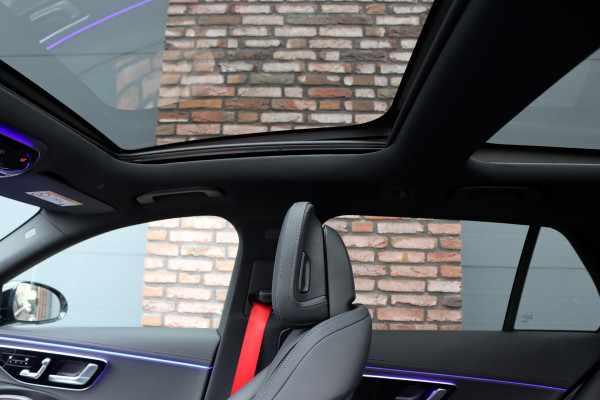 Mercedes-Benz E-Klasse Estate AMG 53 4MATIC+ Premium | 585pk | Hyperscreen | Achterasbesturing | Distronic+ | Stoelventilatie | Trekhaak | Panoramadak | Digital Light | Burmester | HUD |