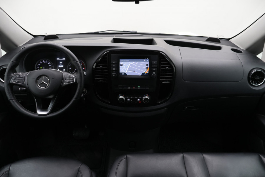 Mercedes-Benz Vito 114 CDI Lang DC Comfort 6p. Leer, Camera, LED, Apple Carplay, Trekhaak, Climate, 18"