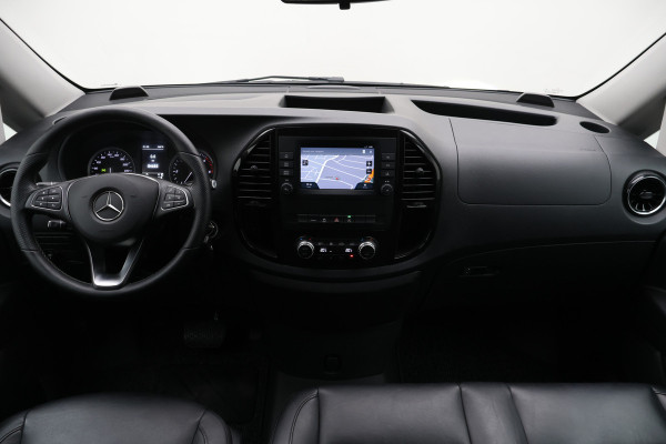 Mercedes-Benz Vito 114 CDI Lang DC Comfort 6p. Leer, Camera, LED, Apple Carplay, Trekhaak, Climate, 18"