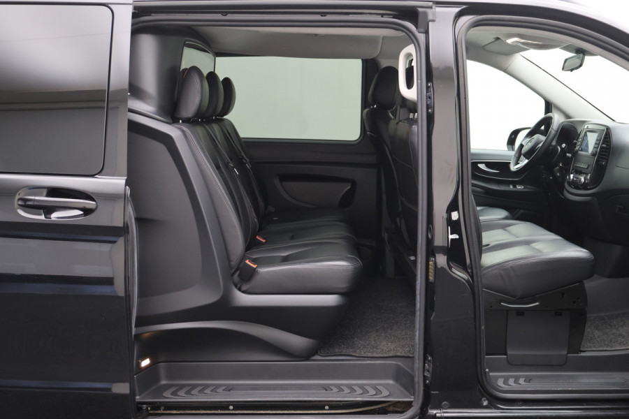 Mercedes-Benz Vito 114 CDI Lang DC Comfort 6p. Leer, Camera, LED, Apple Carplay, Trekhaak, Climate, 18"