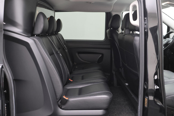 Mercedes-Benz Vito 114 CDI Lang DC Comfort 6p. Leer, Camera, LED, Apple Carplay, Trekhaak, Climate, 18"