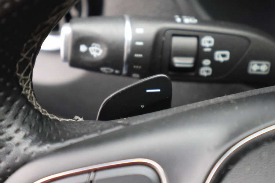 Mercedes-Benz Vito 114 CDI Lang DC Comfort 6p. Leer, Camera, LED, Apple Carplay, Trekhaak, Climate, 18"