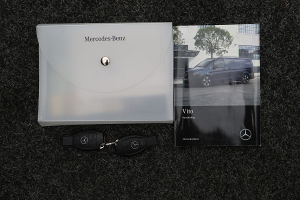 Mercedes-Benz Vito 114 CDI Lang DC Comfort 6p. Leer, Camera, LED, Apple Carplay, Trekhaak, Climate, 18"