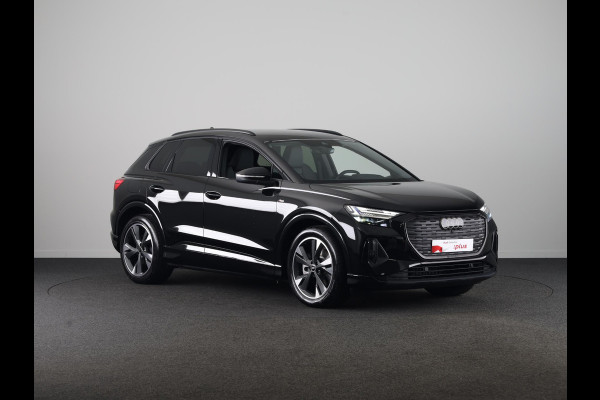 Audi Q4 e-tron 45 quattro S edition Competition 82 kWh 286pk | Assistentiepakket plus | Ambiente verlichting | Optiekpakket zwart plus | Privacy glas |