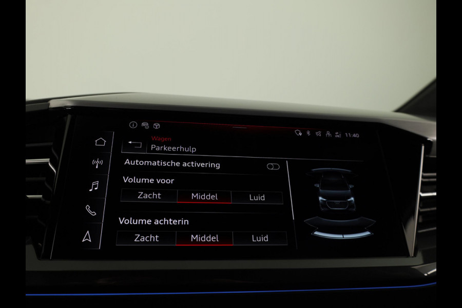 Audi Q4 e-tron 45 quattro S edition Competition 82 kWh 286pk | Assistentiepakket plus | Ambiente verlichting | Optiekpakket zwart plus | Privacy glas |