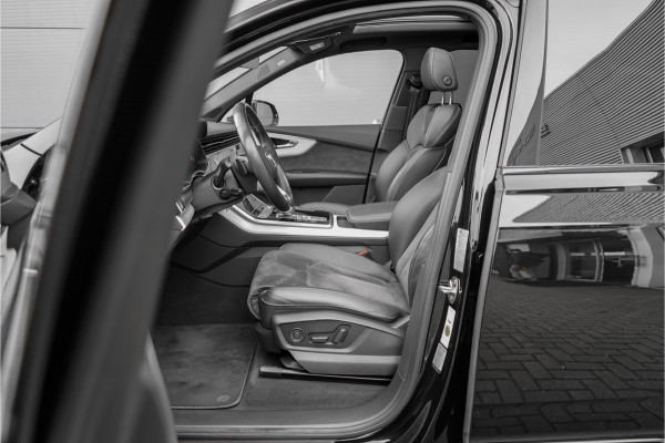 Audi Q7 55 TFSI e Quattro Pro Line S-Line Pano ACC Matrix LED 22"