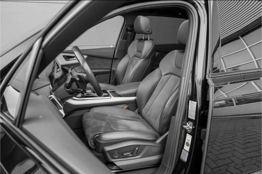Audi Q7 55 TFSI e Quattro Pro Line S-Line Pano ACC Matrix LED 22"