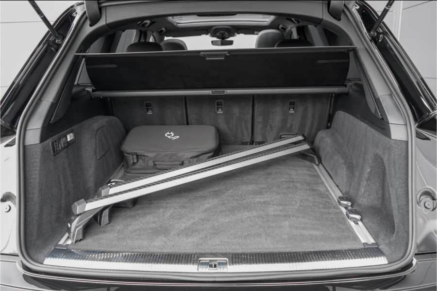 Audi Q7 55 TFSI e Quattro Pro Line S-Line Pano ACC Matrix LED 22"