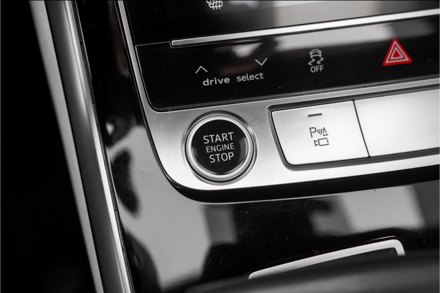 Audi Q7 55 TFSI e Quattro Pro Line S-Line Pano ACC Matrix LED 22"