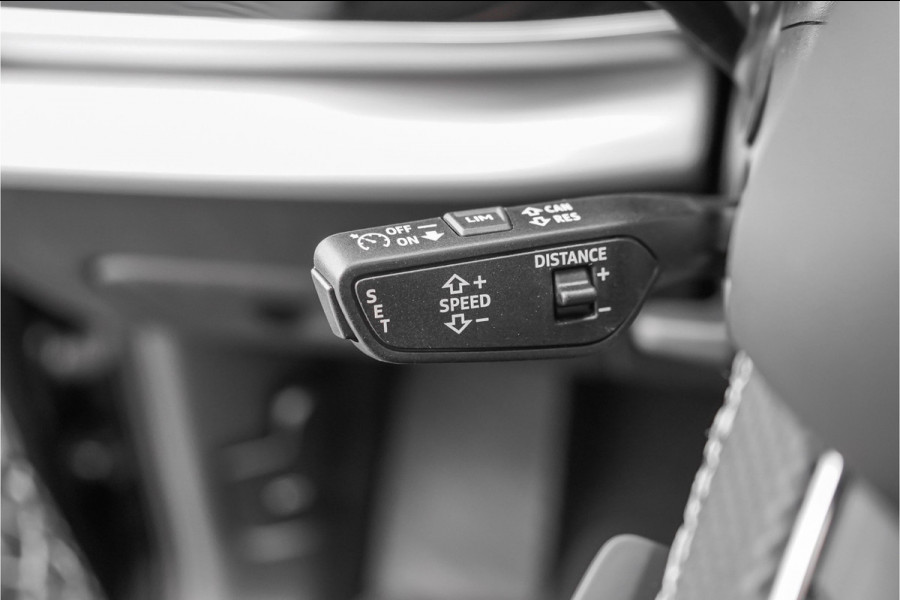 Audi Q7 55 TFSI e Quattro Pro Line S-Line Pano ACC Matrix LED 22"