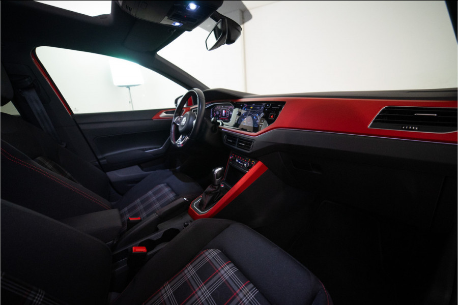 Volkswagen Polo 2.0 TSI GTI 200PK | NL AUTO+NAP | Pano | LED | Beats | Milltek | Verlaagd | Garantie
