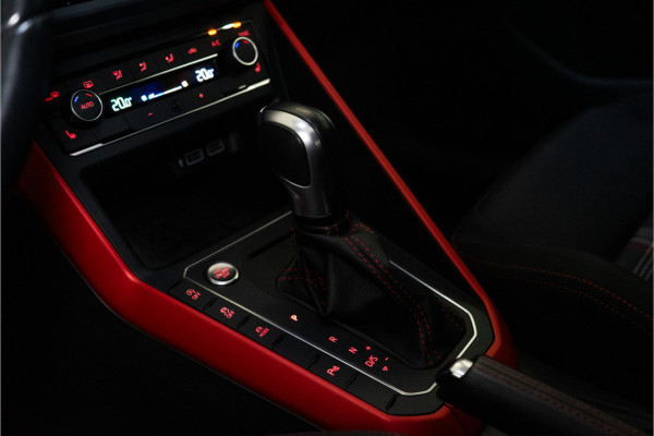 Volkswagen Polo 2.0 TSI GTI 200PK | NL AUTO+NAP | Pano | LED | Beats | Milltek | Verlaagd | Garantie