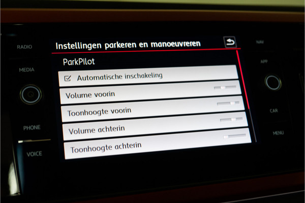 Volkswagen Polo 2.0 TSI GTI 200PK | NL AUTO+NAP | Pano | LED | Beats | Milltek | Verlaagd | Garantie