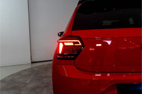 Volkswagen Polo 2.0 TSI GTI 200PK | NL AUTO+NAP | Pano | LED | Beats | Milltek | Verlaagd | Garantie
