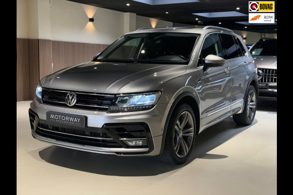 Volkswagen Tiguan 2.0 TSI 4Motion R-Line|Keyless|Pano|Trekhaak|