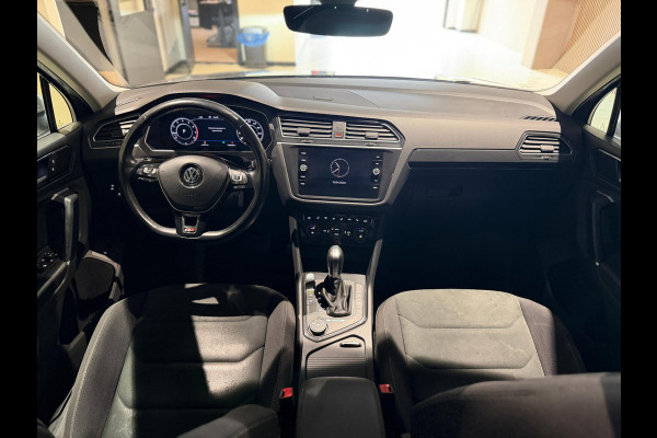 Volkswagen Tiguan 2.0 TSI 4Motion R-Line|Keyless|Pano|Trekhaak|