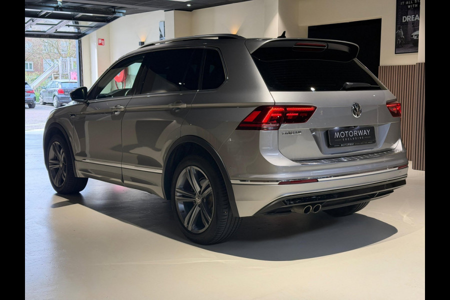 Volkswagen Tiguan 2.0 TSI 4Motion R-Line|Keyless|Pano|Trekhaak|