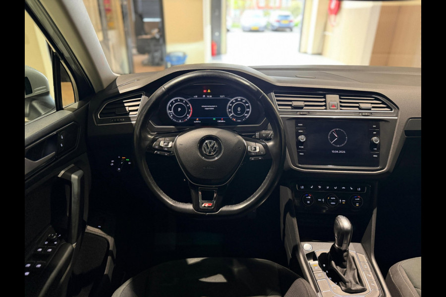 Volkswagen Tiguan 2.0 TSI 4Motion R-Line|Keyless|Pano|Trekhaak|