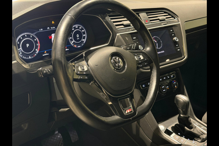 Volkswagen Tiguan 2.0 TSI 4Motion R-Line|Keyless|Pano|Trekhaak|
