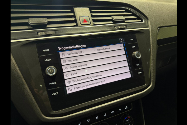 Volkswagen Tiguan 2.0 TSI 4Motion R-Line|Keyless|Pano|Trekhaak|