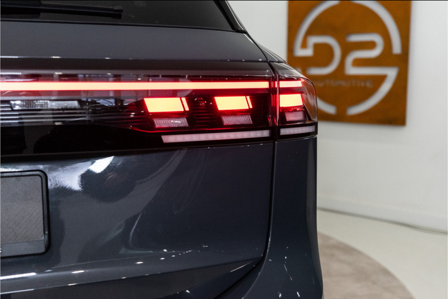 Volkswagen Tiguan 1.5 eHybrid R-Line Edition 272PK | NL AUTO | Pano | Trekhaak | 360 | IQ | Fabrieksgarantie