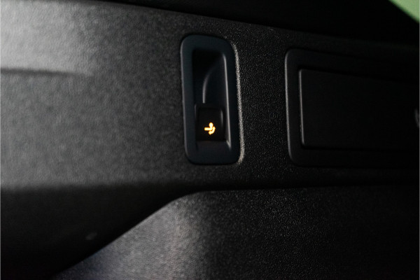 Volkswagen Tiguan 1.5 eHybrid R-Line Edition 272PK | NL AUTO | Pano | Trekhaak | 360 | IQ | Fabrieksgarantie