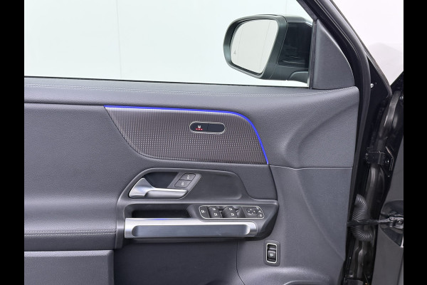 Mercedes-Benz EQB 250 7 Persoons 69kWh Stoelverwarming 1/2 Leder Navi Ecc Camera Cruisecontrol Apple Carplay Android Auto Pdc Business Line DAB Bluetooth Elek.Achterklep Led Lmv Dodehoekassistent DAB+ Rijstrooksensor 1e Eigenaar Dealeronderhouden Origineel Nederlandse Auto
