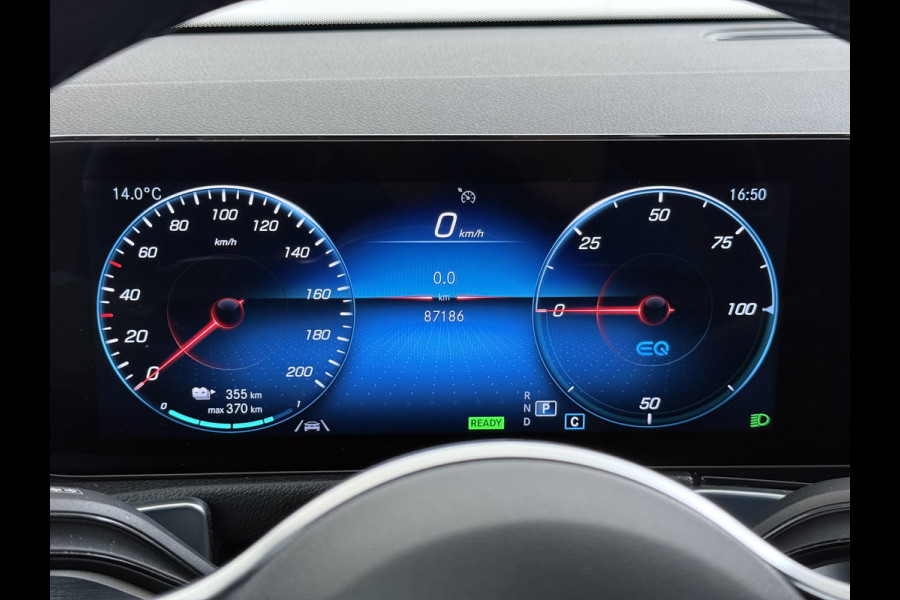 Mercedes-Benz EQB 250 7 Persoons 69kWh Stoelverwarming 1/2 Leder Navi Ecc Camera Cruisecontrol Apple Carplay Android Auto Pdc Business Line DAB Bluetooth Elek.Achterklep Led Lmv Dodehoekassistent DAB+ Rijstrooksensor 1e Eigenaar Dealeronderhouden Origineel Nederlandse Auto