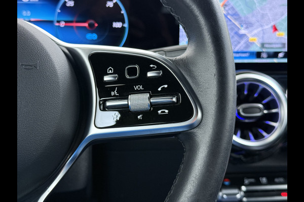 Mercedes-Benz EQB 250 7 Persoons 69kWh Stoelverwarming 1/2 Leder Navi Ecc Camera Cruisecontrol Apple Carplay Android Auto Pdc Business Line DAB Bluetooth Elek.Achterklep Led Lmv Dodehoekassistent DAB+ Rijstrooksensor 1e Eigenaar Dealeronderhouden Origineel Nederlandse Auto