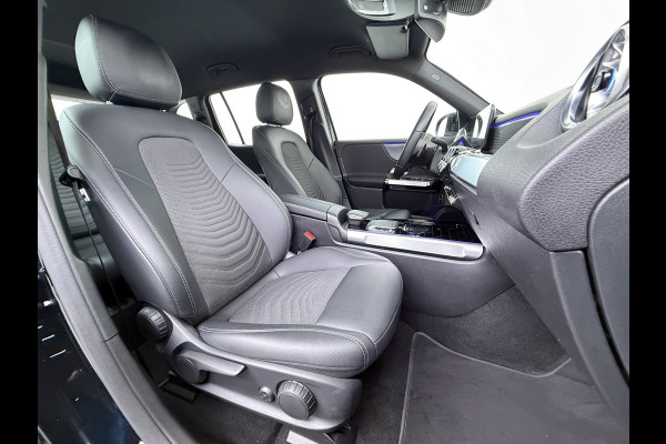 Mercedes-Benz EQB 250 7 Persoons 69kWh Stoelverwarming 1/2 Leder Navi Ecc Camera Cruisecontrol Apple Carplay Android Auto Pdc Business Line DAB Bluetooth Elek.Achterklep Led Lmv Dodehoekassistent DAB+ Rijstrooksensor 1e Eigenaar Dealeronderhouden Origineel Nederlandse Auto