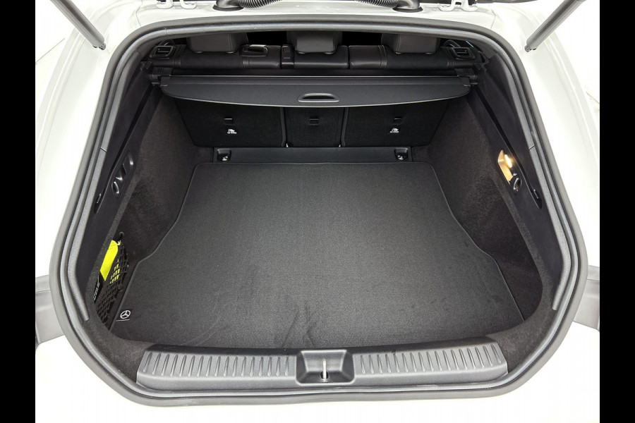 Mercedes-Benz CLA-Klasse Shooting Brake 250+ Business Solution AMG 85 kWh | Premium pakket | Nightpakket | Winterpakket | Vast panoramadak | Gezichtsherkenning | Smartphone integratie |