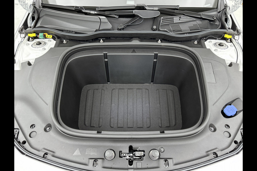 Mercedes-Benz CLA-Klasse Shooting Brake 250+ Business Solution AMG 85 kWh | Premium pakket | Nightpakket | Winterpakket | Vast panoramadak | Gezichtsherkenning | Smartphone integratie |