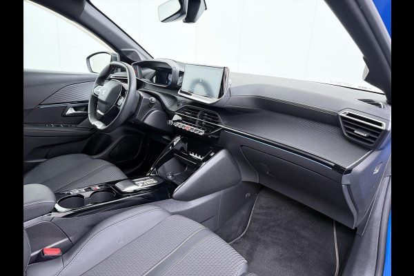 Peugeot e-208 EV GT 350 50 kWh 3 fase laden!  | RIJKLAARPRIJS incl. 12mnd BOVAG | 26.000KM |