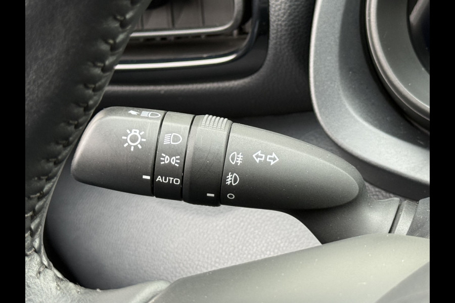 Toyota Yaris 1.5 Hybrid Team D | ACC | CarPlay | Camera | LED | DAB+