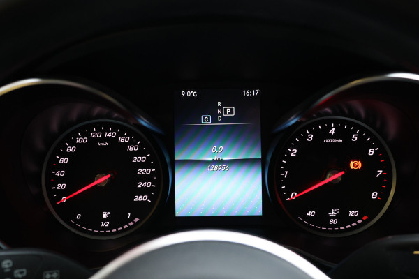 Mercedes-Benz C-Klasse Estate 180 Avantgarde | Inc BTW | Head-Up | Stoelverwarming | CarPlay | Lederen bekleding | 19'' AMG velgen | Cruise control | F1 Flippers | Nieuwe APK | Dealer onderhouden | Facelift model