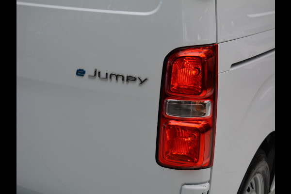 Citroën ë-Jumpy L2 75 kWh | tot 8 jaar garantie | Camera | Navigatie incl. Apple Carplay | Dodehoek detectie | Parkeersensoren voor & achter | Laadruimtebetimmering