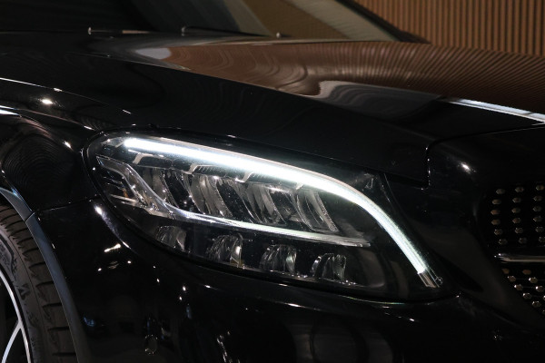 Mercedes-Benz C-Klasse Estate 180 Avantgarde | Inc BTW | Head-Up | Stoelverwarming | CarPlay | Lederen bekleding | 19'' AMG velgen | Cruise control | F1 Flippers | Nieuwe APK | Dealer onderhouden | Facelift model