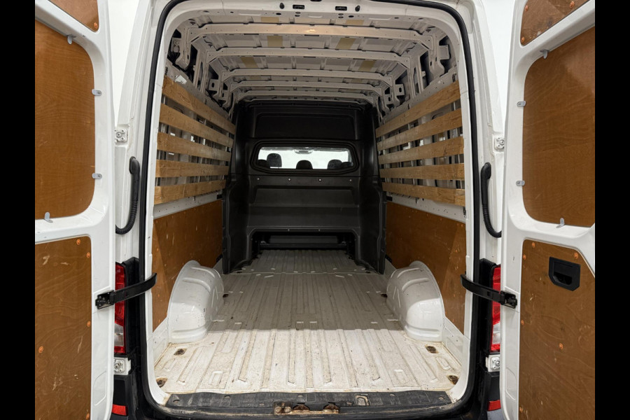 Volkswagen Crafter 35 2.0 TDI L4H3 Dubbele Cabine Automaat Navigatie Airco Cruise Control Imperiaal&Ladder Trekhaak