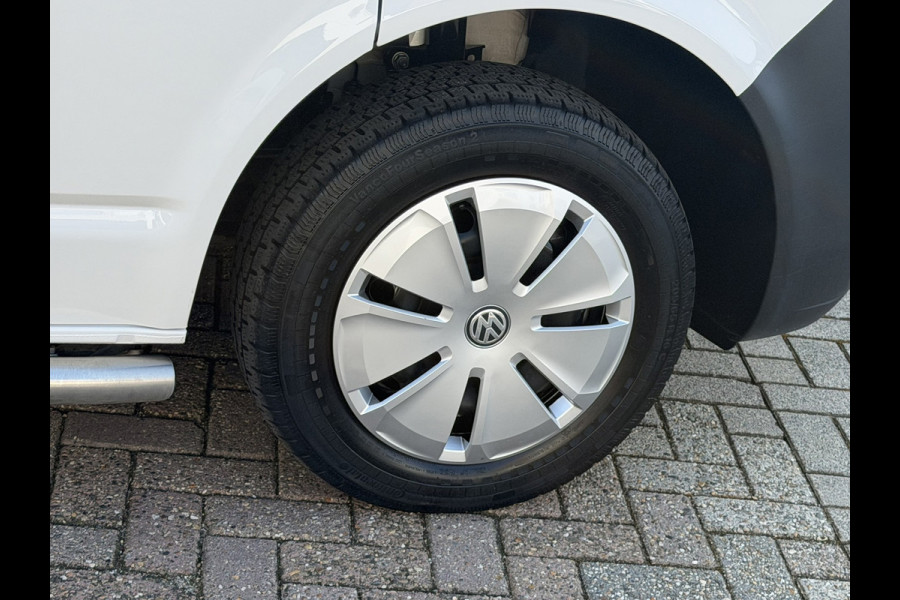 Volkswagen Transporter 2.0 TDI L2H1 Trekhaak Pdc V+A Carplay Navigatie Cruise Airco