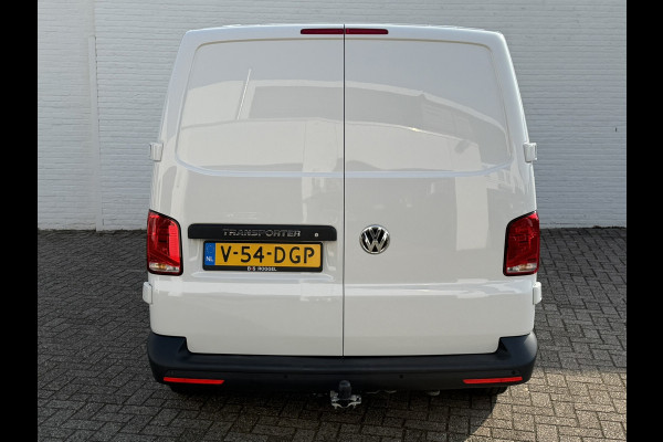 Volkswagen Transporter 2.0 TDI L2H1 Trekhaak Pdc V+A Carplay Navigatie Cruise Airco