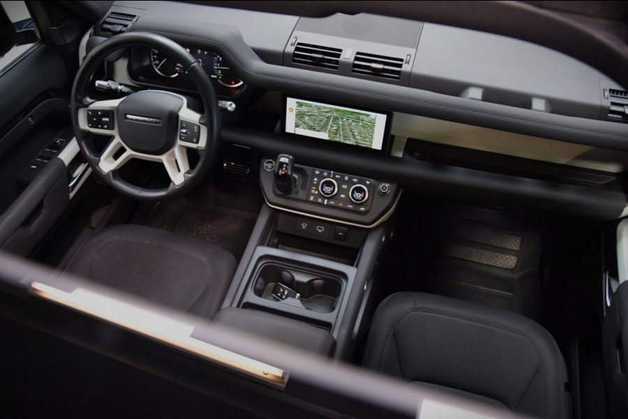 Land Rover Defender 110 2.0 P400e 110 X-Dynamic SE Panoramadak|1e Eig|Dealer onderhouden|BTW