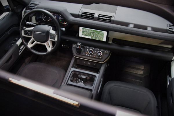 Land Rover Defender 110 2.0 P400e 110 X-Dynamic SE Panoramadak|1e Eig|Dealer onderhouden|BTW