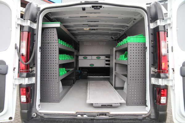 Renault Trafic 2.0 DCI 150 | Aut. | 2x Schuifdeur | Omvormer | Inrichting | Airco..